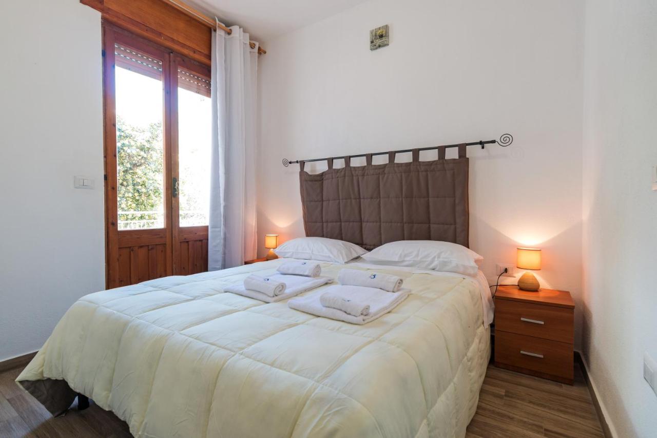 Ferienwohnung Casa Riccio Cala Gonone Exterior foto