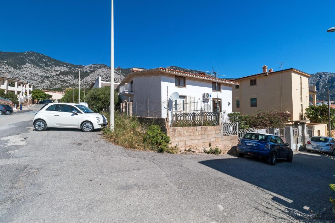 Ferienwohnung Casa Riccio Cala Gonone Exterior foto