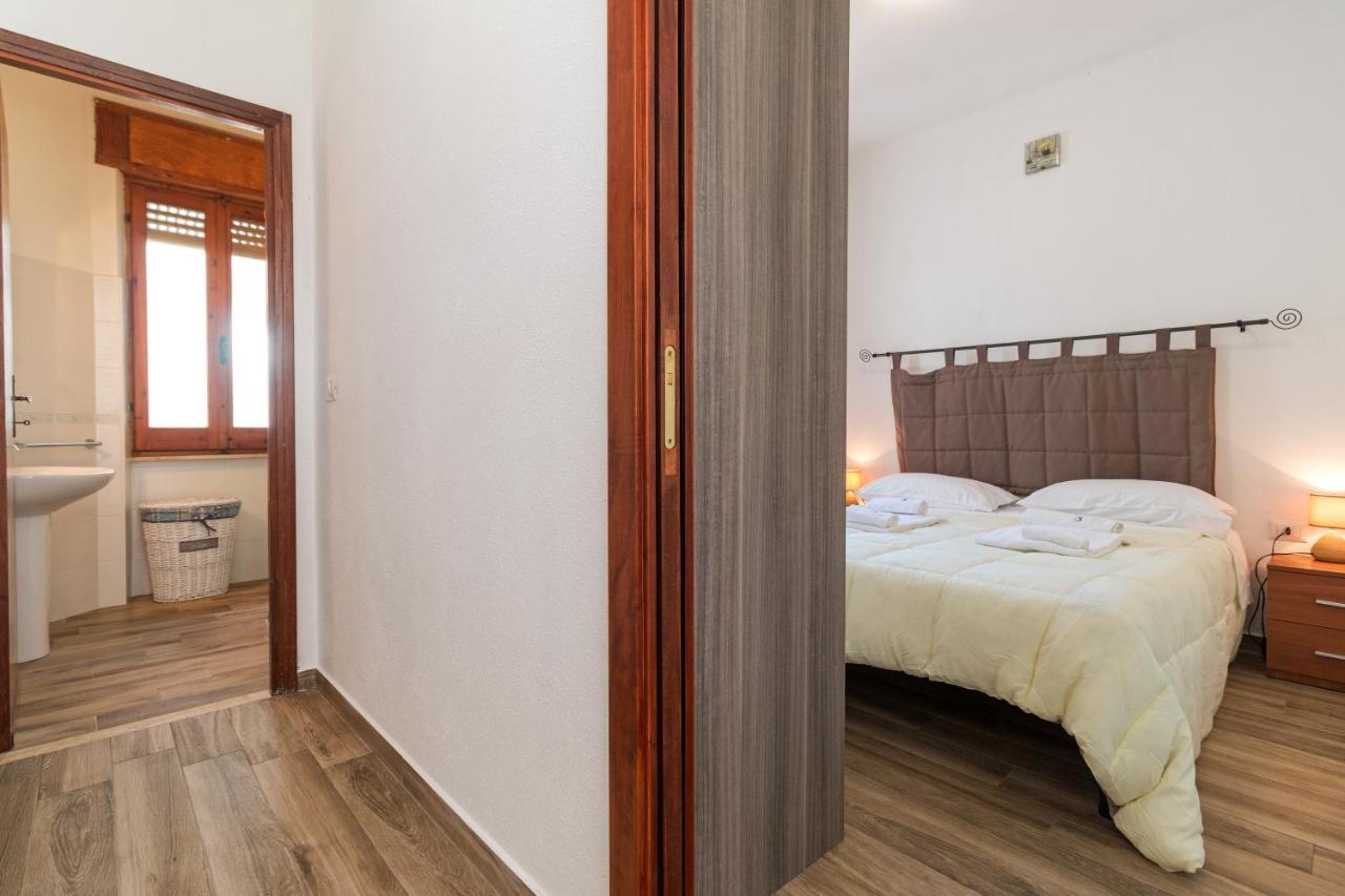 Ferienwohnung Casa Riccio Cala Gonone Exterior foto